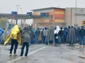 Хорватия решила закрыть свою часть "балканского маршрута" беженцев