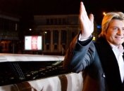 Баскова уволили из театра