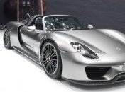 Cборка суперкара Porsche 918 Spyder (Видео)