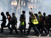 Во Франции проходит 30-ая волна мобилизации "желтых жилетов"