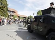 Протесты в США: посольство Украины призывает сограждан избегать демонстраций 