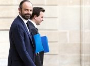 Премьер Франции после протестов, пообещал все же провести трудовую реформу 