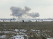 Боевики обстреливают Донбасс два дня кряду: украинские защитники показали фото последствий