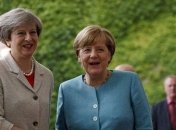 Меркель и Мэй договорились о первоочередном вопросе по Brexit