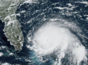 Обрушившийся на США ураган "Дориан" сняли на видео с борта МКС (Видео)