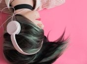 Музыка способна поднять нам настроение: но почему? 