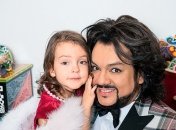 Как две капли: дочь Филиппа Киркорова - маленькая копия своей бабушки (ФОТО)