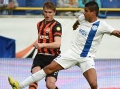 "Шахтер" обыграл "Днепр" в полуфинале Кубка Украины