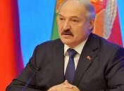Лукашенко велит продолжать производить "пальцем пиханную" колбасу