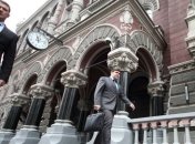 НБУ будет прогнозировать курс гривны, исходя из межбанка