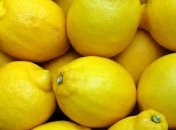 Врачи назвали незаменимые свойства цедры лимона