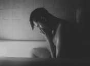 Самогубство: дослідникам вдалося встановити зв'язок між генетикою і вихованням