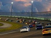 Хэмлин выиграл третью гонку NASCAR