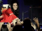 Лана Дель Рей спела о том, как ненавидит Леди Гагу 