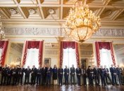 В Брюсселе в королевском дворце прошла церемония в память жертв терактов