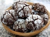 Нереально гарне шоколадне печиво з тріщинками