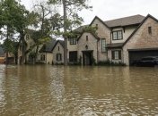 В США число жертв урагана "Харви" увеличилось до 35