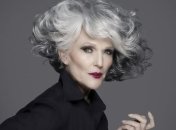 Мэй Маск предпочитает одежду украинских дизайнеров: фото