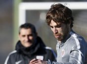 Футболисты "Атлетика" побрились наголо в поддержку Альвареса, болеющего раком