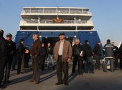 68 украинских моряков вернулись на Родину с арестованного судна 