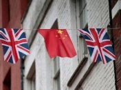 В автомобиле правительства Британии нашли шпионское устройство: разгорается скандал