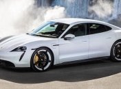 Українські автолюбителі розкупили всю партію електроавтомобілів Porsche Taycan