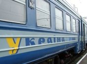 На праздники украинцам назначают дополнительные поезда 