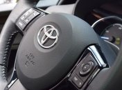 Новинка от Toyota: каким будет Land Cruiser 300