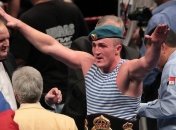 Российский боксер Денис Лебедев пожертвовал деньги Украине