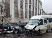 Смертельная авария с маршруткой в Запорожье: от Mitsubishi осталась лишь половина (фото)