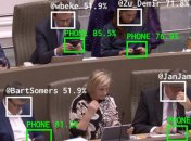 Искусственный интеллект научили троллить отлынивающих от работы политиков (видео)