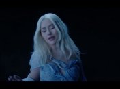 Спустя 22 года: Кристина Агилера презентовала новую версию песни Reflection к фильму "Мулан" (Видео)