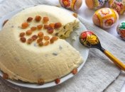 Необычная паска с вафлями, творогом и изюмом