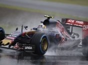 Сайнс - лидер первой тренировки Гран-при Японии