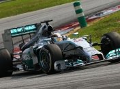 Формула-1. Льюис Хэмилтон одержал победу на Гран-при Малайзии