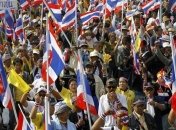 На улицы Бангкока в поддержку оппозиции вышли более 50 тыс человек