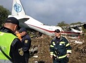 Жесткое приземление Ан-12 под Львовом: у полиции есть четыре версии 