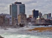 Мощный торнадо обрушился на Кубу, есть погибшие и более 170 пострадавших