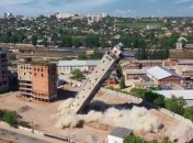 Взрыв столетнего элеватора в Харькове показали на видео с высоты