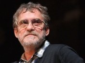 Врачи продолжают бороться за жизнь 67-летнего актёра