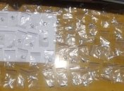 Сбывала метадон через "закладки": В Ирпене задержали женщину (Фото)