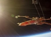 Игрушечный космолет X-Wing подняли в стратосферу