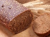 Черный хлеб: питание и укрепление волос