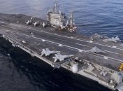 Пайетт пригласил Яценюка на американский авианосец