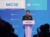 Ли Шанфу прибыл в рф