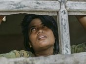 Ужасающие условия индонезийских лечебниц для душевнобольных (Фото)