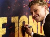 Барселона официально презентовала Френки де Йонга