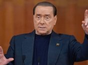 Сильвио Берлускони нравится работать в доме для престарелых