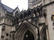 Суд Лондона распорядился об аресте активов Коломойского и Боголюбова