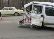 Двойное ДТП заблокировало трассу "Киев-Ирпень": эксклюзивные фото и детали с места ЧП